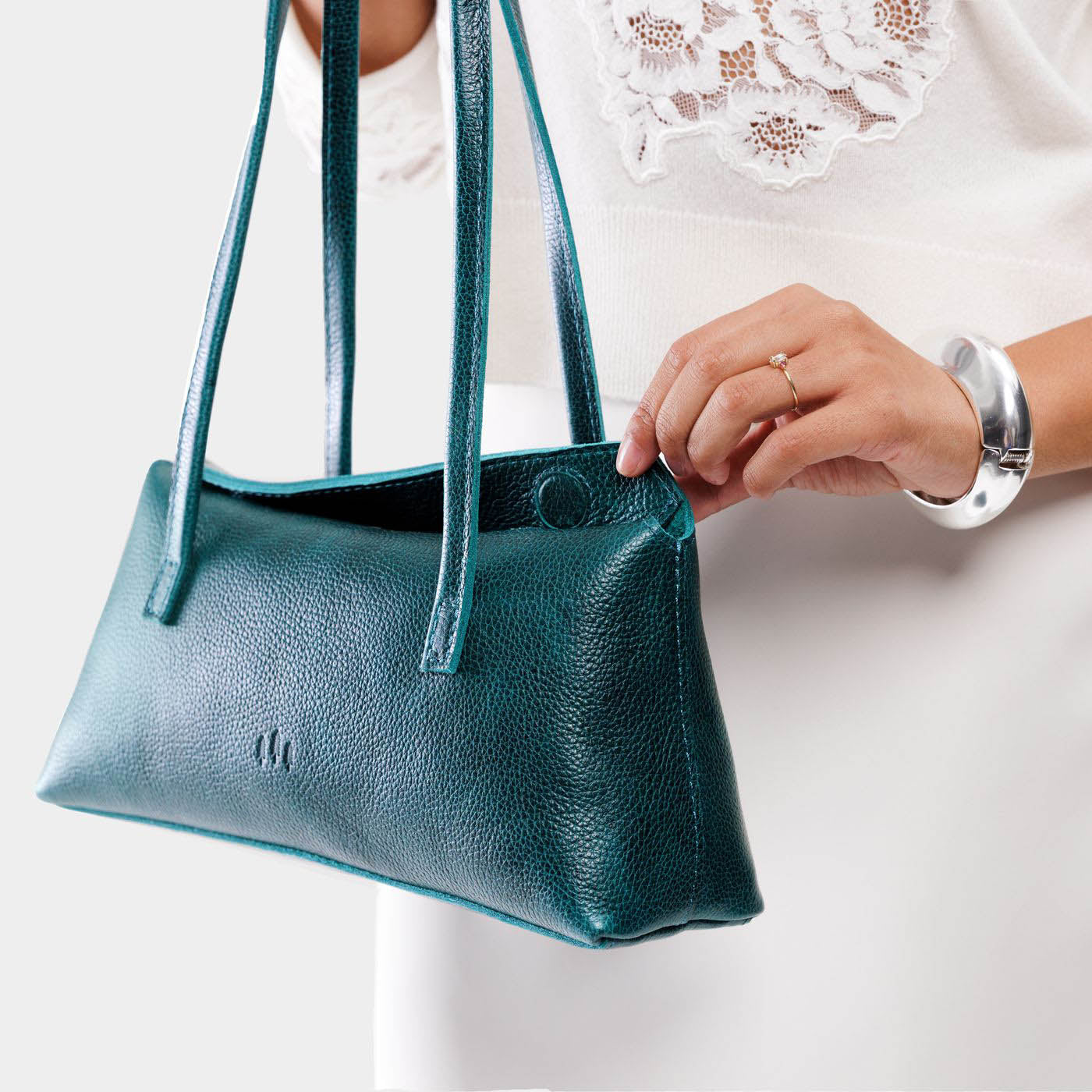 Amelie Shoulder Bag