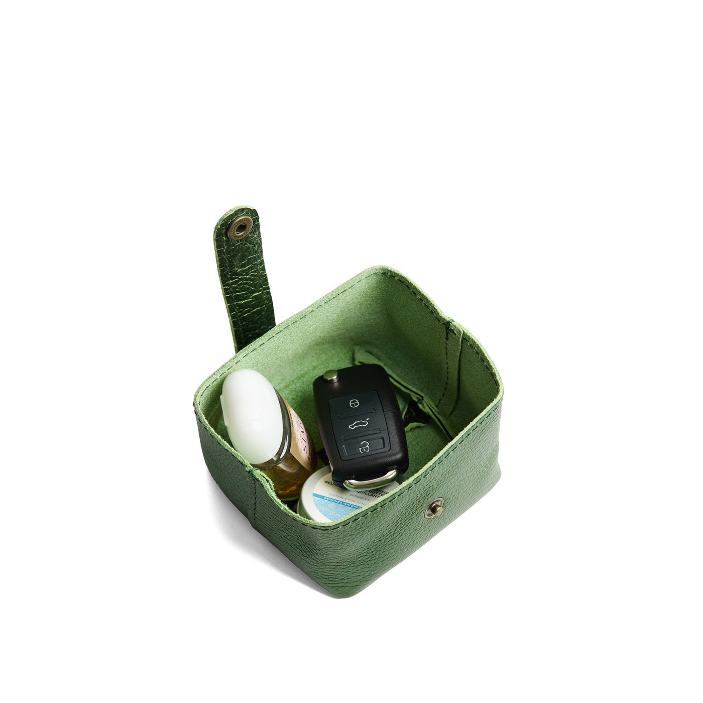 Howler Pouch