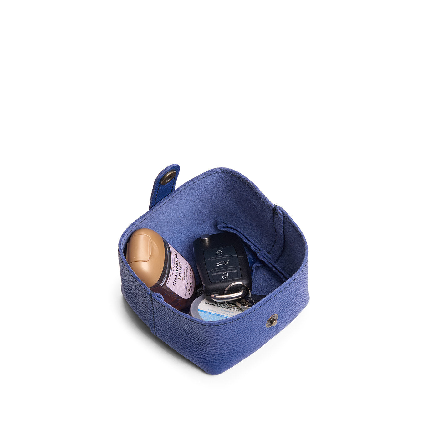 Howler Pouch