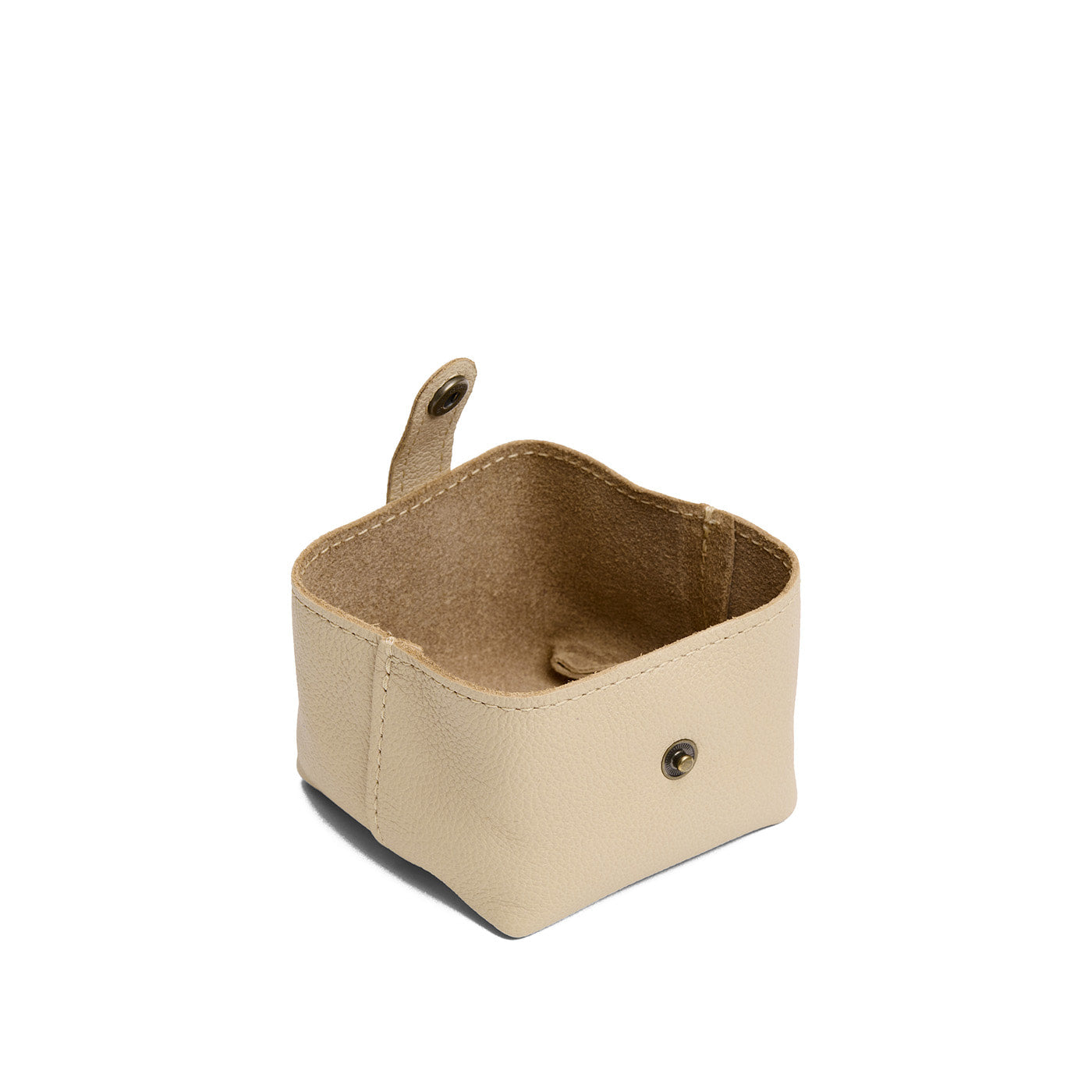 Howler Pouch