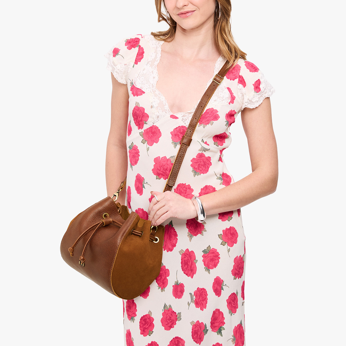Nest Bucket Bag