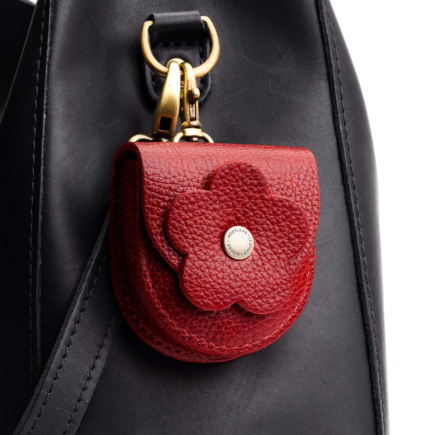 Petunia Pouch