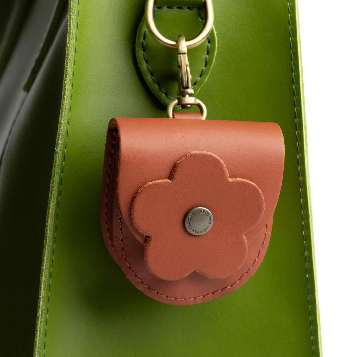 Petunia Pouch