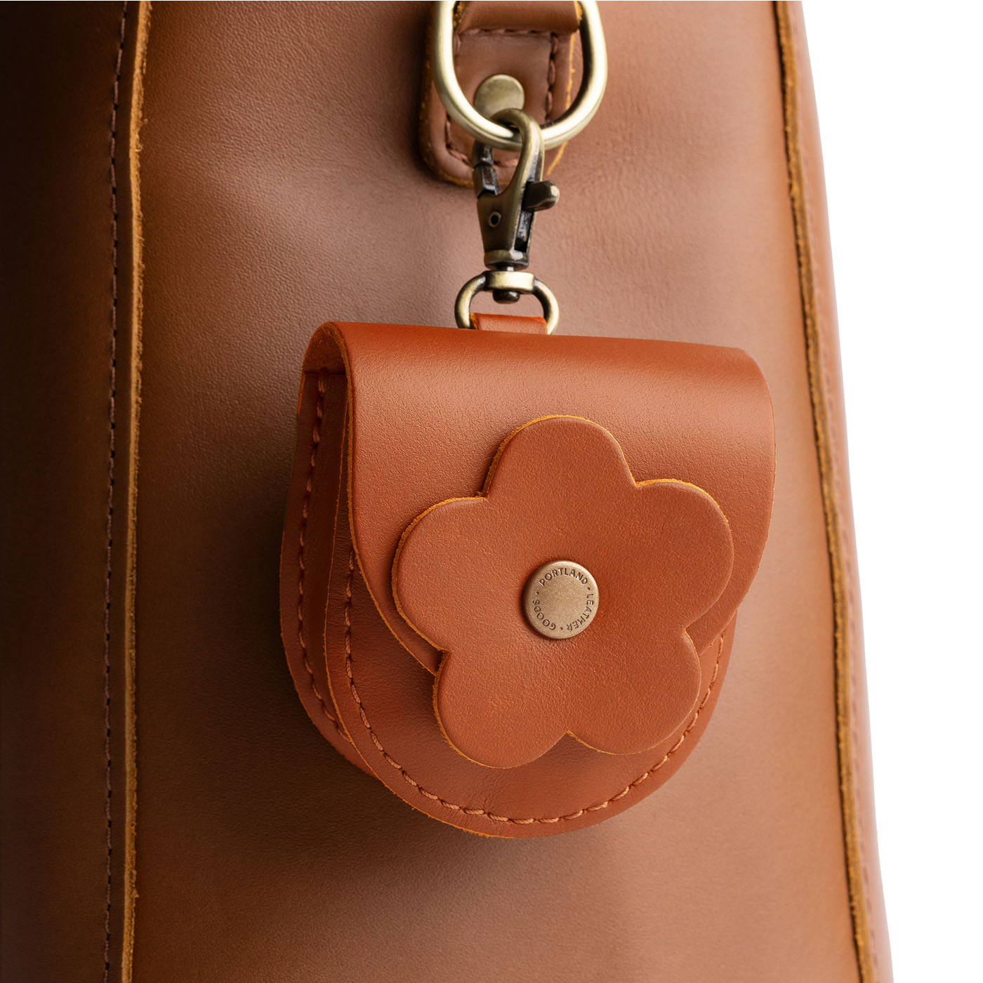 Petunia Pouch