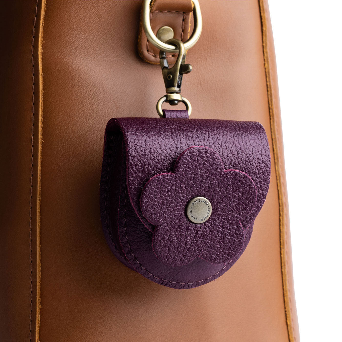 Petunia Pouch