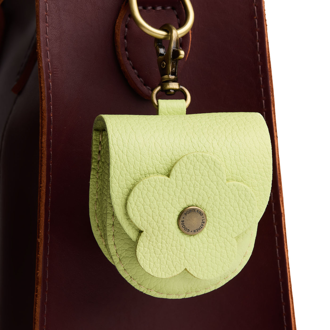 Petunia Pouch