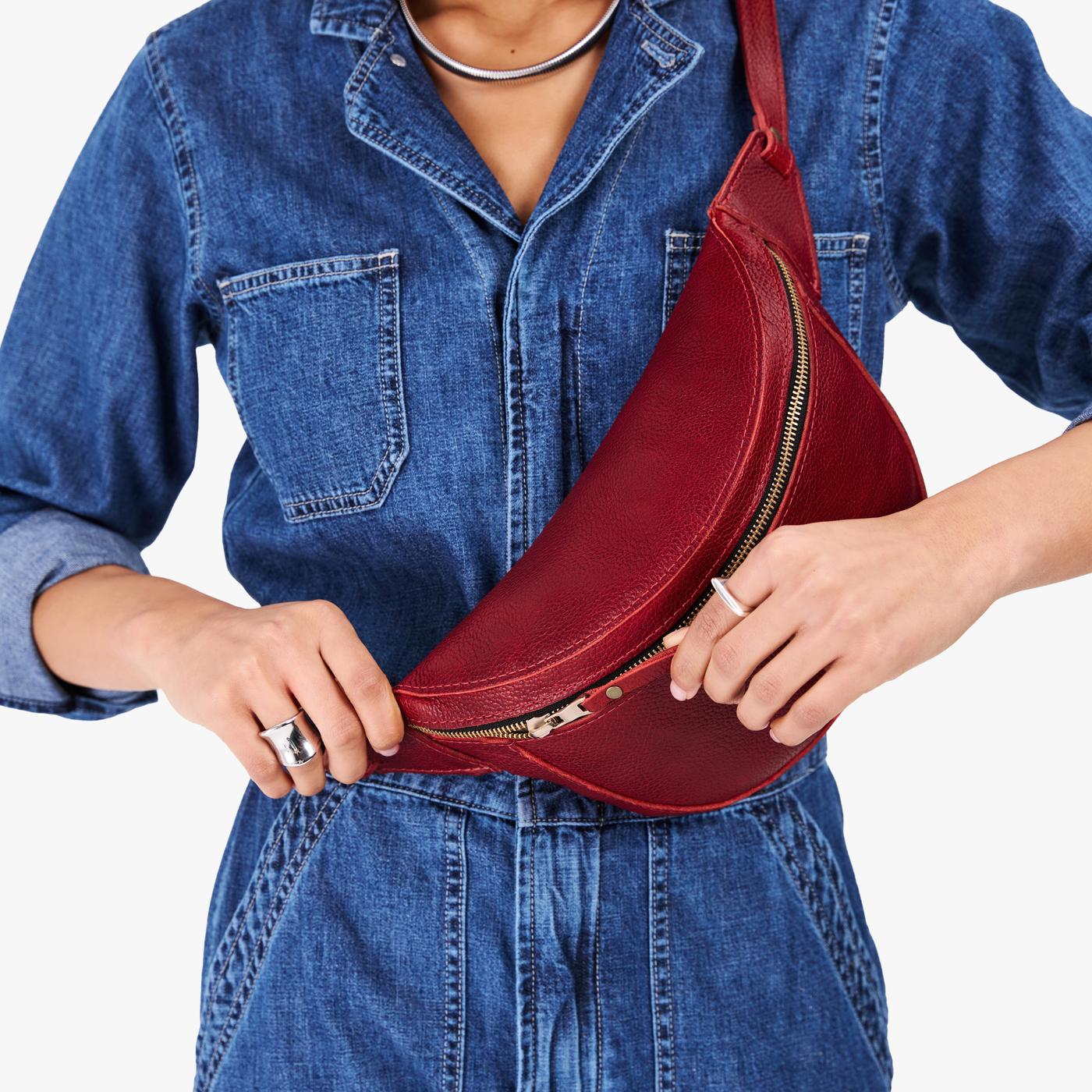 Sally Sling Bag