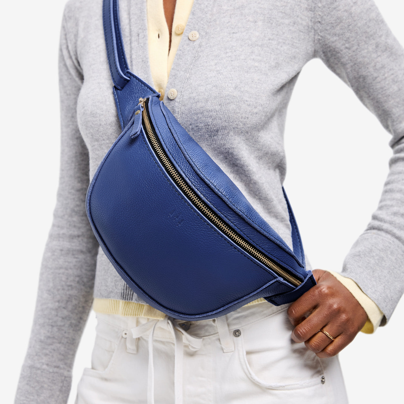 Sally Sling Bag